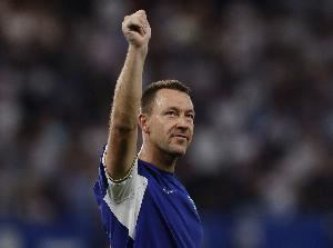 特里：我们有一个年轻的阵容，可能会让我们付出无法争冠的代价