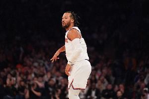 得分上双！布伦森首节5中3砍下12分1助 正负值+18